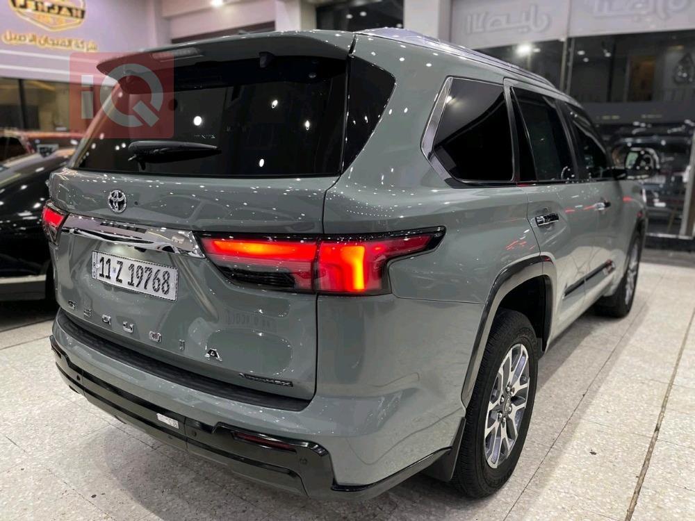 تۆیۆتا سیکۆیا